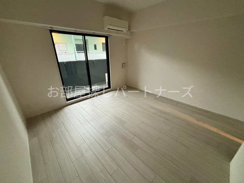 S-RESIDENCE西長堀の居間写真