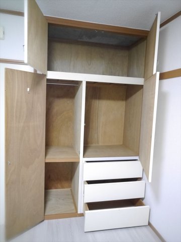 収納　※別部屋モデルルーム写真です。　現況優先です。