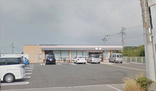 コンビニ　セブンイレブン神戸多井畑南町店（コンビニ）まで232m