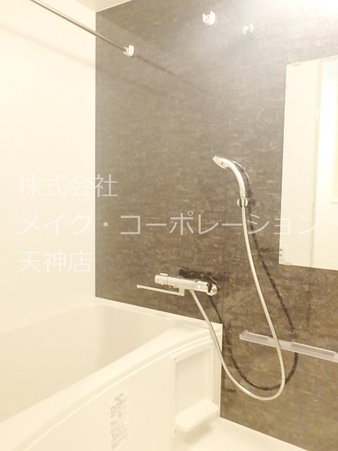 バス・シャワールーム　※入居中の為別部屋写真使用現状優先