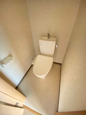 ヴィラ汐町 A棟のトイレ写真