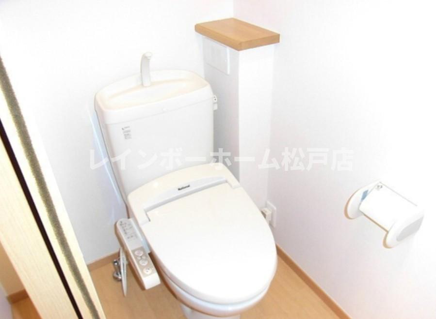 トイレ　ゆったりとした空間のトイレです