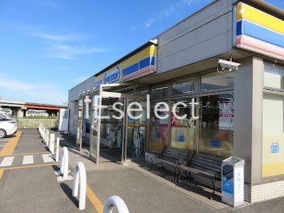 コンビニ　ミニストップ四街道物井店（コンビニ）まで620m
