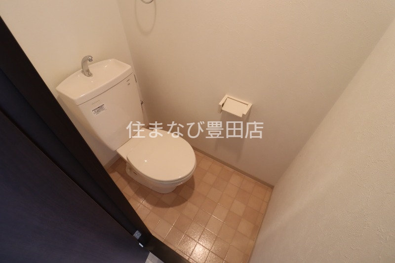 トイレ　同型タイプ