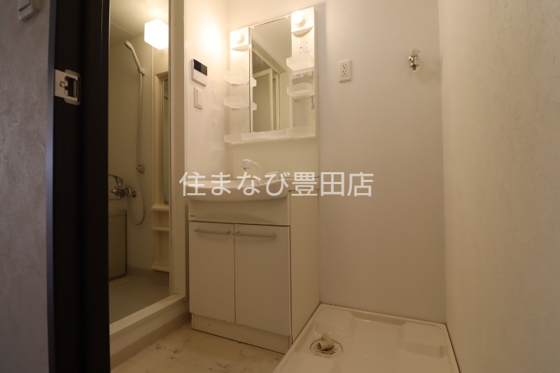 洗面設備　同型タイプ
