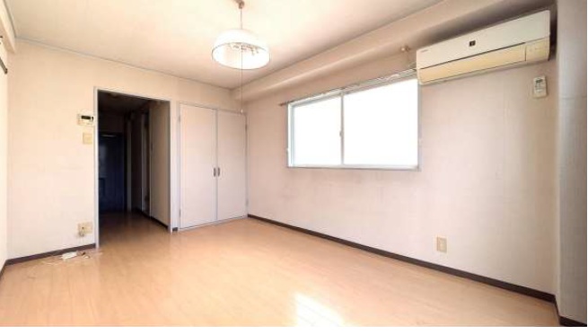 居室・リビング　この写真は同マンションの他のお部屋のものです