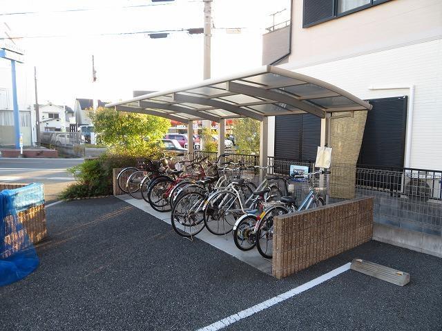 シャーメゾンひまわりBの外観写真