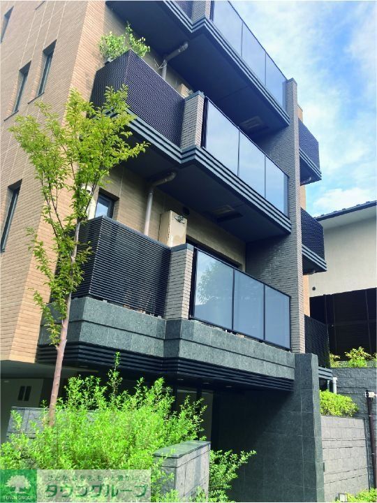 エントランス　外観