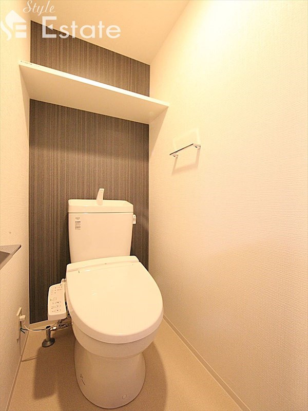 エスリード栄イーストスクエアのトイレ写真