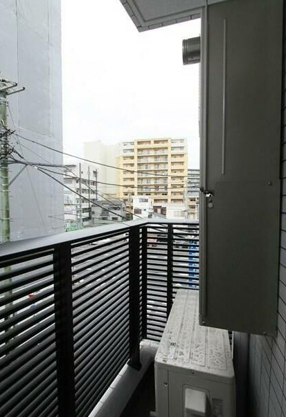 バルコニー　ベルシード横濱ウエスト