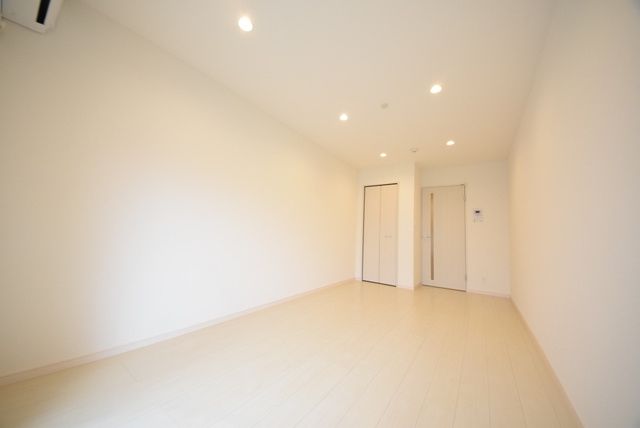居室・リビング　★8.4帖のフローリングのお部屋です★