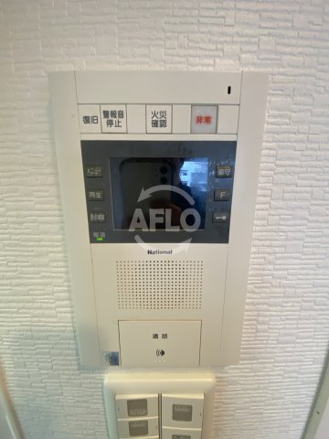 セキュリティ　アプリーレ堺筋本町　モニター付きインターホン