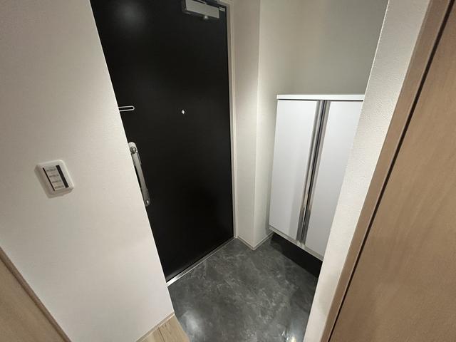 ＪＲ横須賀線 西大井駅 徒歩5分 4階建 築1年の玄関写真