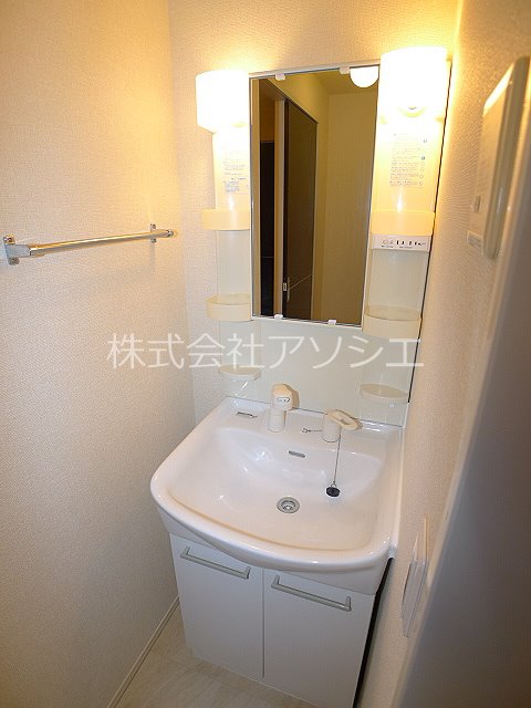 洗面設備　シャンプードレッサー