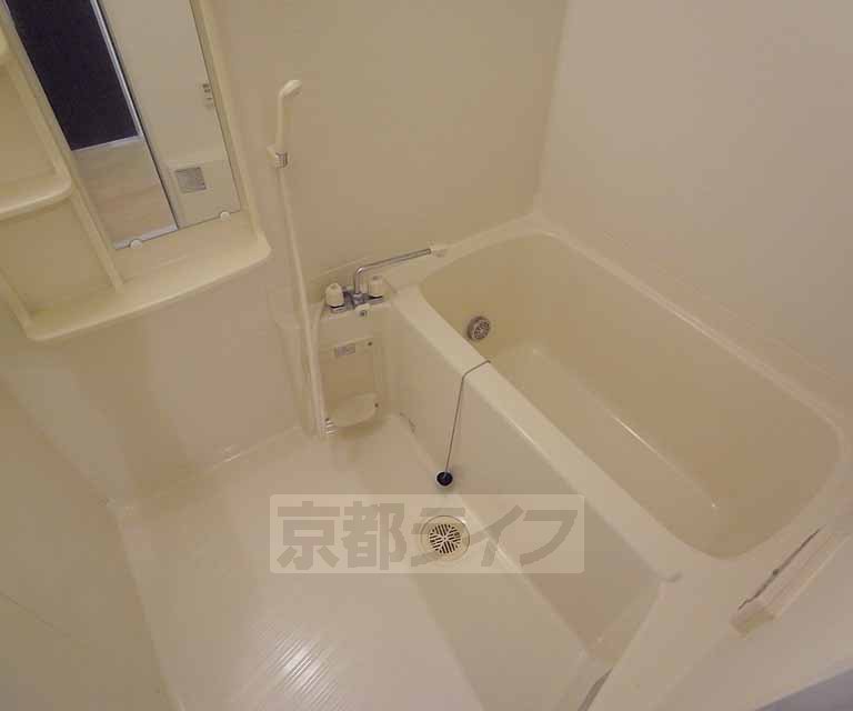 バス・シャワールーム　追い炊き機能付き