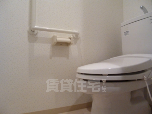 地下鉄名城線 瑞穂運動場東駅 徒歩8分 9階建 築18年のトイレ写真