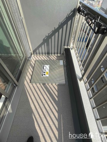 バルコニー　ワールドアイURBAN GATE