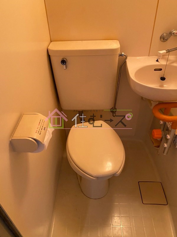 隆翔 今里のトイレ写真