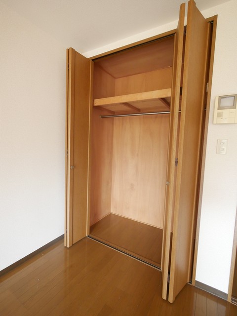 収納　★大きめのクローゼットは荷物の多い方にも嬉しいですね★