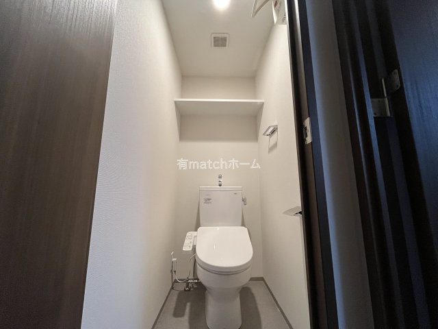 Alivis九条のトイレ写真