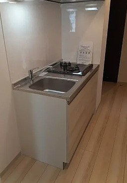 キッチン　別部屋の画像を使用しております。