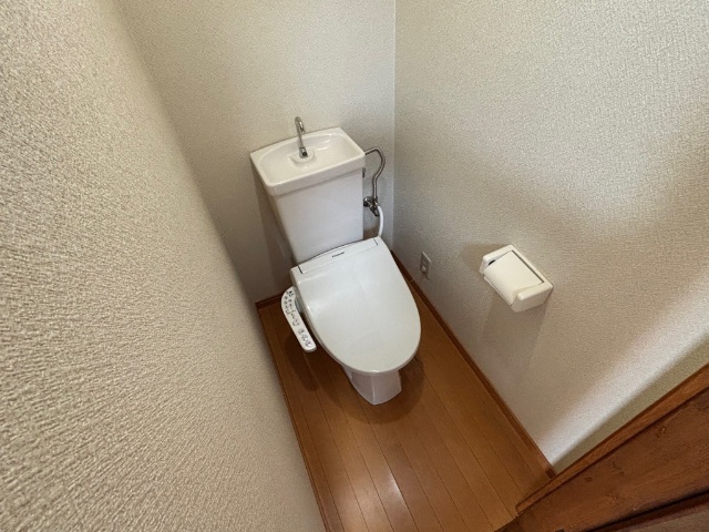 トイレ　１０５号室参考写真