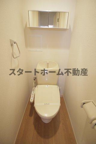 トイレ　コンパクトで使いやすいトイレです