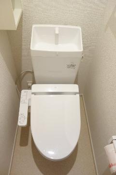 トイレ　トイレ