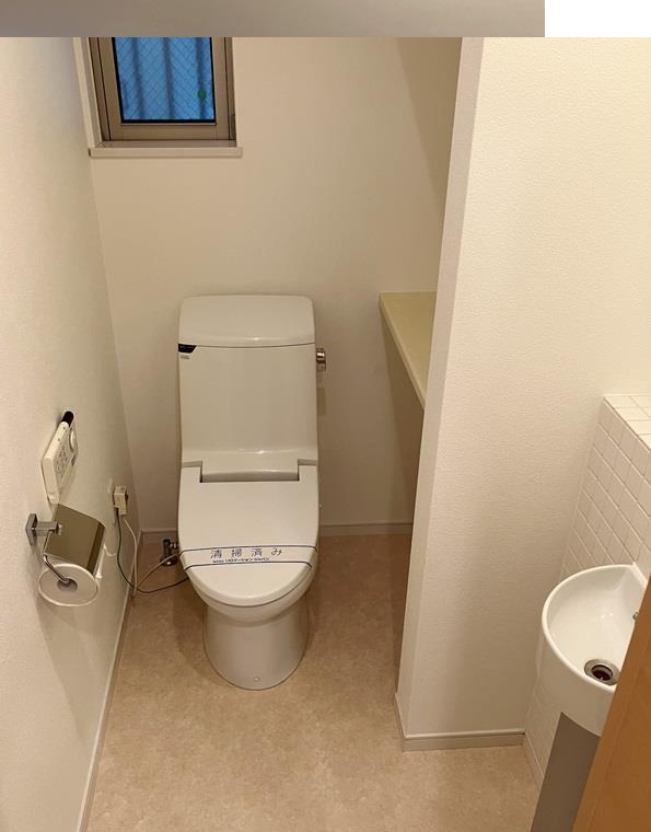 石神井戸建のトイレ写真