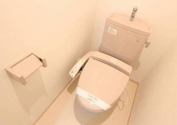 トイレ　別号室参考写真