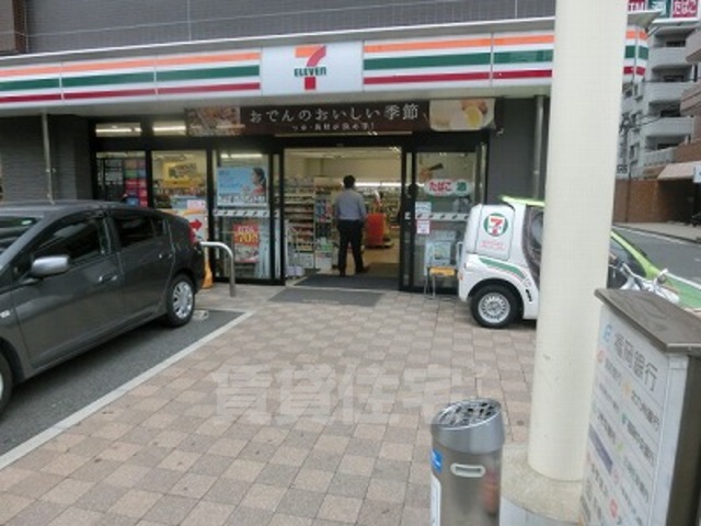 コンビニ　セブンイレブン 博多薬院店（コンビニ）まで251m