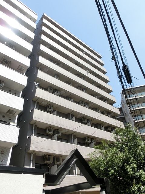 建物外観　タイル貼りの外観
