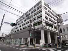 病院　医療法人財団明理会新松戸中央総合病院（病院）まで372m