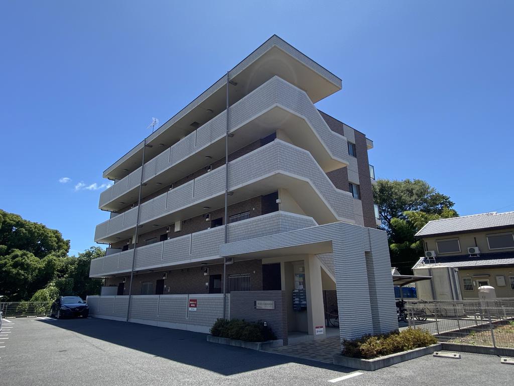 建物外観　充実設備の高品質賃貸マンション♪