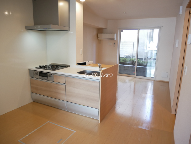 D-room奥沢の居間写真