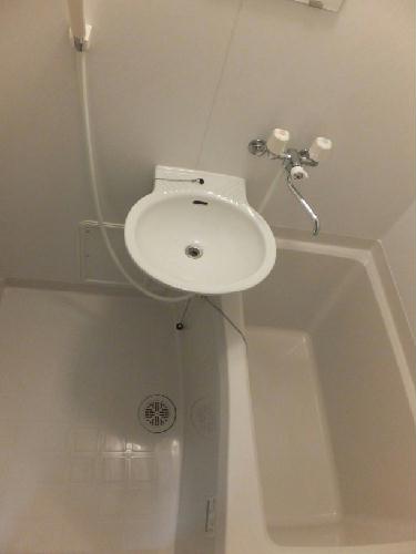 バス・シャワールーム　浴室換気乾燥機で洗濯物も乾かせます