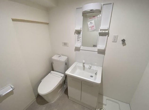 トイレ　独立洗面台