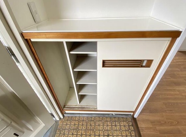 玄関　玄関部分