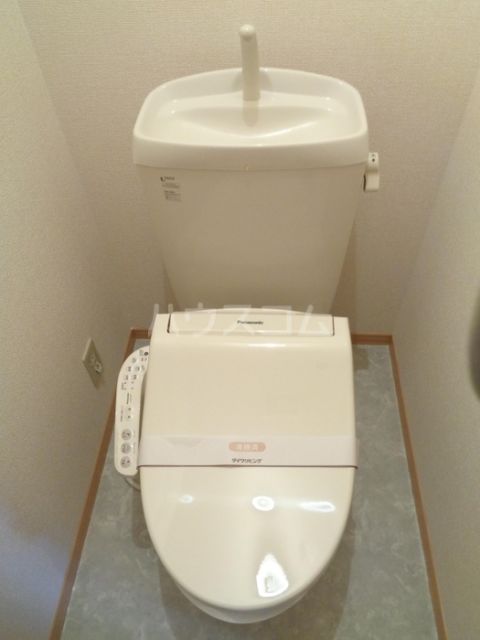 【一宮市高田のアパートのトイレ】