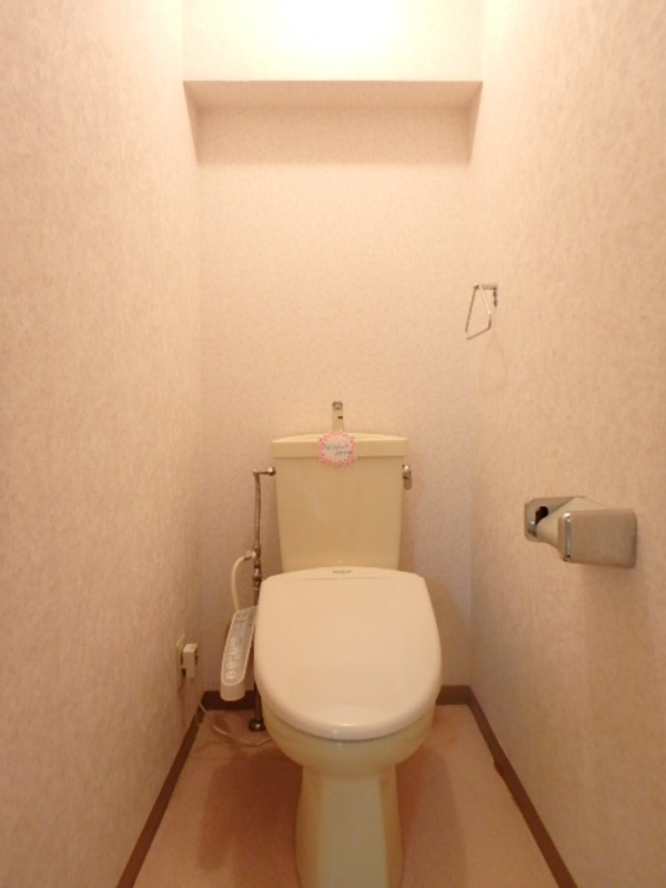 トイレ　図面と現状に相違がある場合には現状を優先