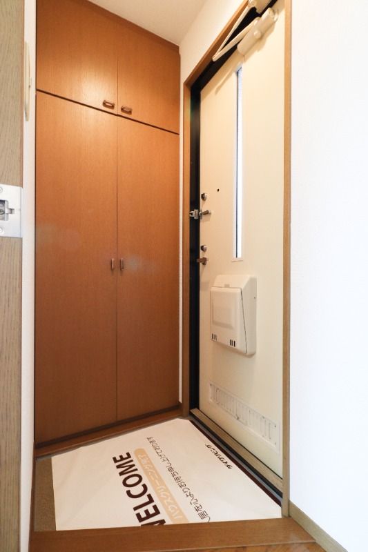 玄関　図面と現状に相違がある場合には現状を優先