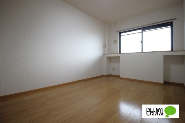 その他　北側洋室６帖