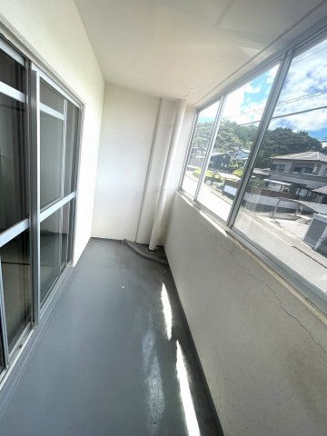 青葉台ファクトリー貸家の内装写真