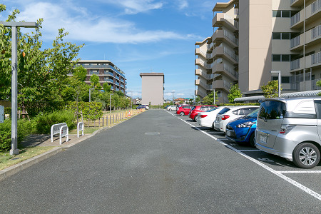 【OPH茨木大池の駐車場】