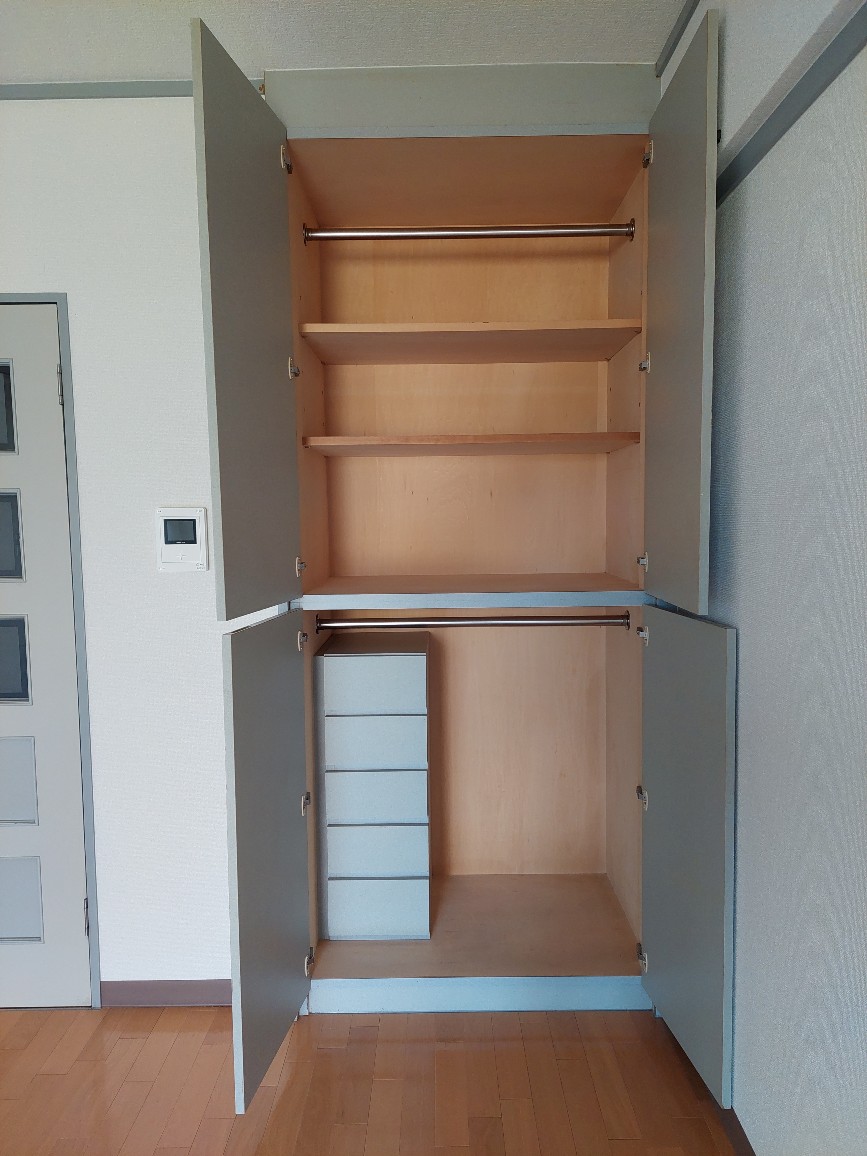 収納　クローゼット