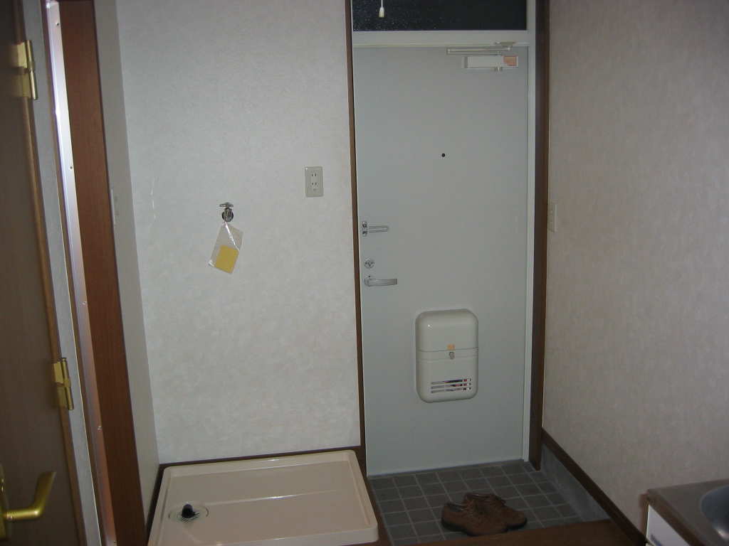 その他設備　洗濯機置場