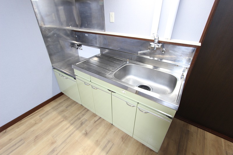 キッチン　1-C号室参照