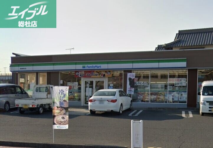 コンビニ　ファミリーマート新倉敷北店（コンビニ）まで440m