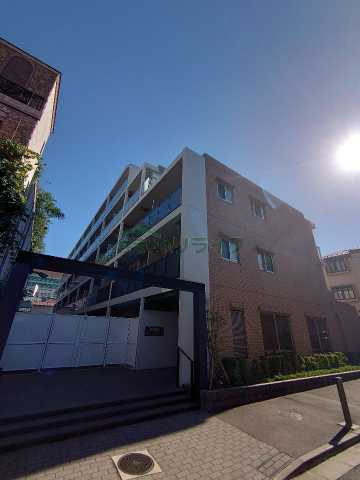 建物外観　ハーモニーレジデンス新宿四谷