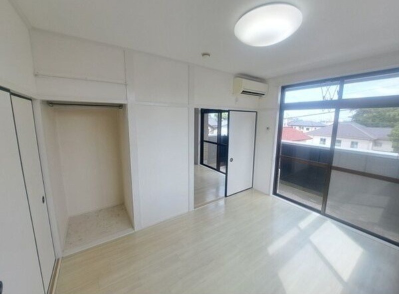 居室・リビング　図面と現状に相違がある場合には現状を優先